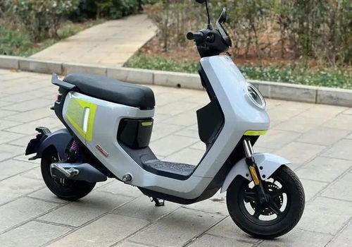 没买电动车的可以笑了，2025下半年更换电动车将迎来4大利好